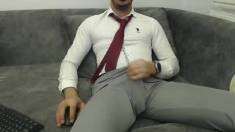 Snapshot of dirtyybooyy77 chatting on 5, 4, 2026 dirtyybooyy77 online show from 5, 4, 2026