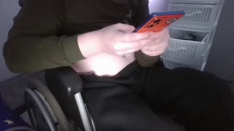 Disabledguy34 online show from 19, 2, 2025