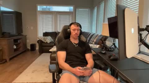 Snapshot of discgolf4life chatting on 9, 1, 2026 JustinDulgeXXX online show from 9, 1, 2026