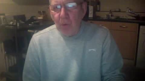 Snapshot of discovery63 chatting on 12, 2, 2025 discovery63 online show from 12, 2, 2025
