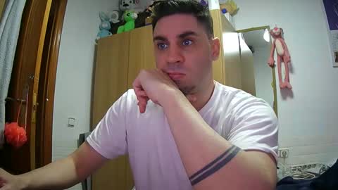 Snapshot of diselobienclaro chatting on 17, 12, 2025 diselobienclaro online show from 17, 12, 2025