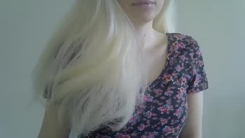 Snapshot of ditamilton chatting on 19, 2, 2025 DitaMilton online show from 19, 2, 2025