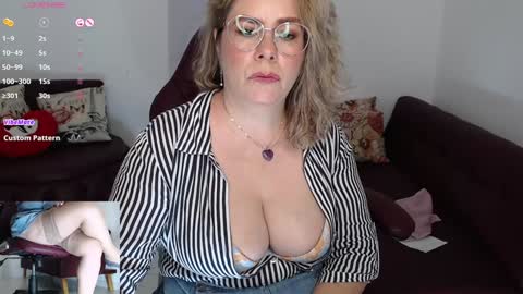 Diva online show from 9, 1, 2025