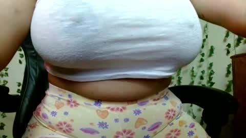 Snapshot of divadirty chatting on 3, 2, 2025 Mari online show from 3, 2, 2025