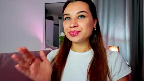 Tia online show from 4, 11, 2025