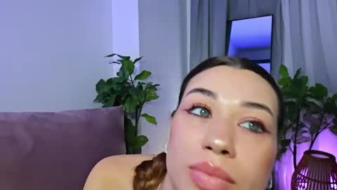 Tia online show from 13, 5, 2026