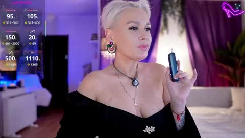 Snapshot of divine_kim chatting on 3, 5, 2026 Miss Kim online show from 3, 5, 2026