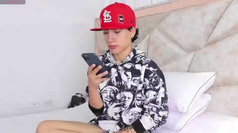 Thiago online show from 18, 9, 2025