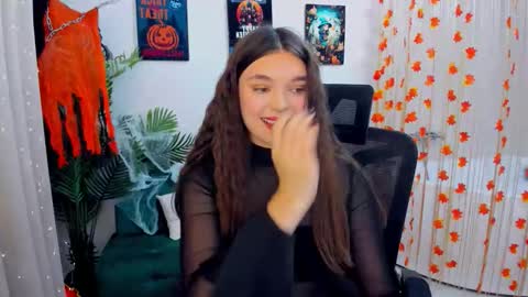 Snapshot of divineamour chatting on 10, 10, 2025 Hannah online show from 10, 10, 2025