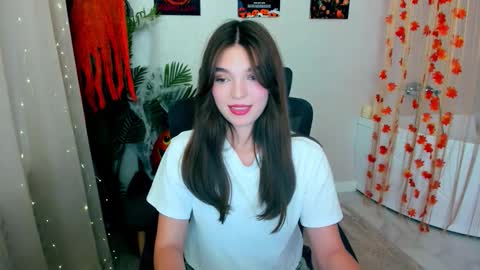 Snapshot of divineamour chatting on 16, 10, 2025 Hannah online show from 16, 10, 2025