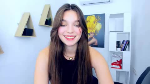 Snapshot of divineamour chatting on 10, 11, 2025 Hannah online show from 10, 11, 2025