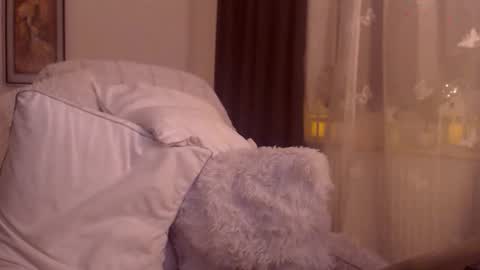 Snapshot of divineblond chatting on 9, 3, 2026 Alexxa online show from 9, 3, 2026