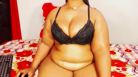 divinebooty93 online show from 12, 10, 2025