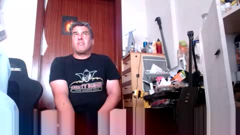 divitimido online show from 20, 5, 2026