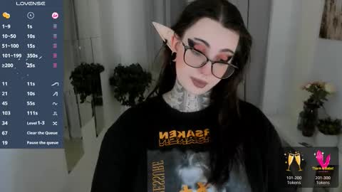 Snapshot of dixipixi_ chatting on 9, 10, 2025 dixipixi_ online show from 9, 10, 2025