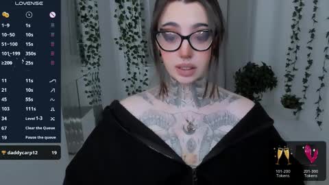 Snapshot of dixipixi_ chatting on 3, 4, 2026 dixipixi_ online show from 3, 4, 2026