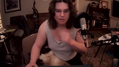 Snapshot of djentslut chatting on 4, 12, 2024 djentslut online show from 4, 12, 2024