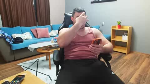 Snapshot of djmute chatting on 28, 1, 2025 STR8 BOYv online show from 28, 1, 2025