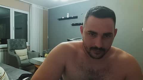 Snapshot of djmute chatting on 28, 4, 2026 STR8 BOYv online show from 28, 4, 2026