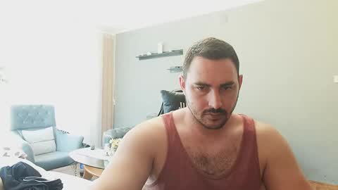 Snapshot of djmute chatting on 13, 5, 2026 STR8 BOYv online show from 13, 5, 2026