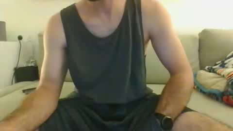 Snapshot of djokitche chatting on 19, 5, 2026 djokitche online show from 19, 5, 2026
