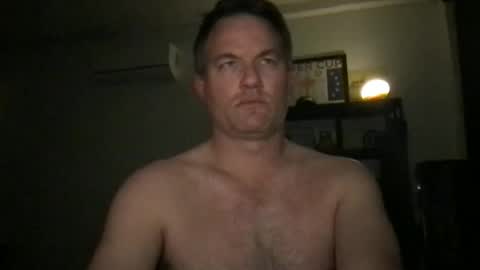 TriflinYoBitch online show from 6, 5, 2026