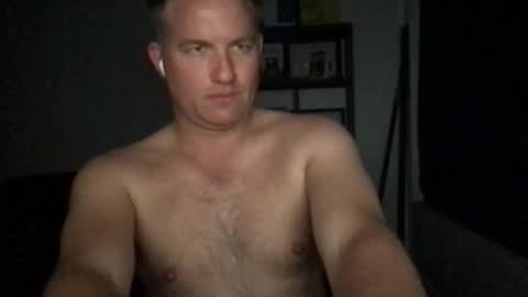 TriflinYoBitch online show from 29, 5, 2026