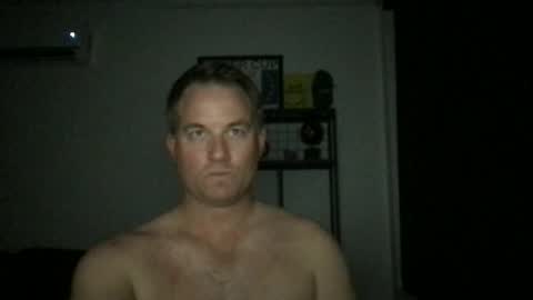 Snapshot of djswpyv chatting on 1, 10, 2025 TriflinYoBitch online show from 1, 10, 2025