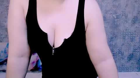 djullia online show from 12, 1, 2025