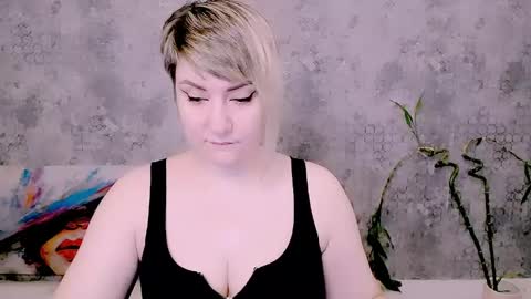 djullia online show from 10, 5, 2026