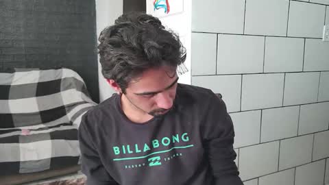 Snapshot of dmacedo96 chatting on 29, 9, 2025 AmigodotadoZL online show from 29, 9, 2025