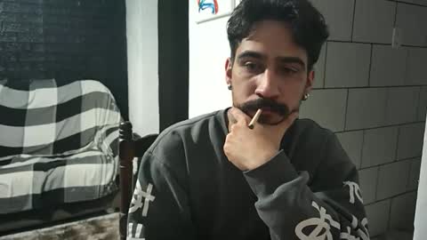 Snapshot of dmacedo96 chatting on 25, 10, 2025 AmigodotadoZL online show from 25, 10, 2025