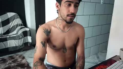 Snapshot of dmacedo96 chatting on 17, 11, 2025 AmigodotadoZL online show from 17, 11, 2025