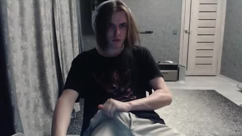 Snapshot of dmitriy250 chatting on 12, 11, 2025 dmitriy250 online show from 12, 11, 2025