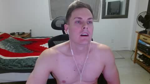 Snapshot of dmoney212 chatting on 31, 3, 2026 dmoney212 online show from 31, 3, 2026