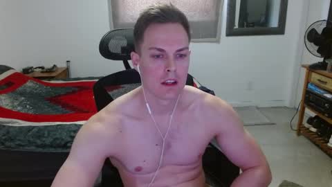 Snapshot of dmoney212 chatting on 1, 4, 2026 dmoney212 online show from 1, 4, 2026