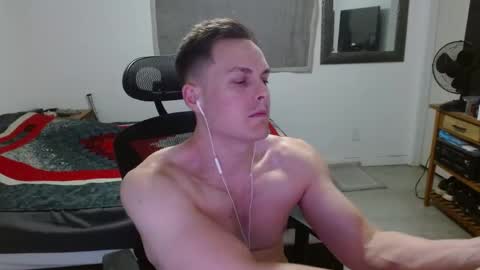 Snapshot of dmoney212 chatting on 9, 4, 2026 dmoney212 online show from 9, 4, 2026