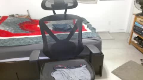 Snapshot of dmoney212 chatting on 12, 4, 2026 dmoney212 online show from 12, 4, 2026