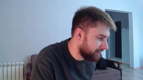 do_you_feel_pain online show from 13, 11, 2025