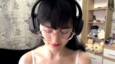 Annie PVT IS OPEN online show from 20, 9, 2025