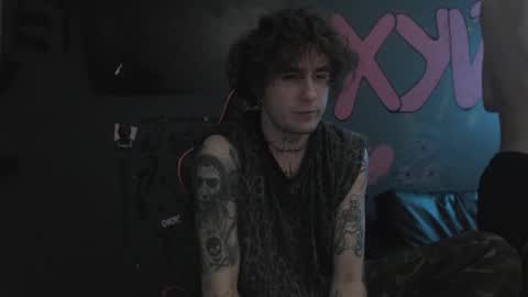 Snapshot of doenits chatting on 15, 10, 2025 doenits online show from 15, 10, 2025