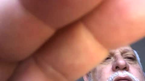 Snapshot of dogggggy07 chatting on 11, 1, 2025 dogggggy07 online show from 11, 1, 2025