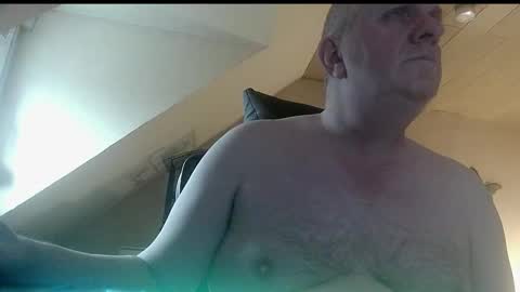 Snapshot of doggy2629 chatting on 15, 1, 2026 doggy2629 online show from 15, 1, 2026