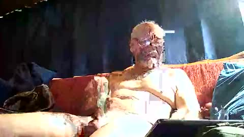 doghouseblue online show from 14, 10, 2025