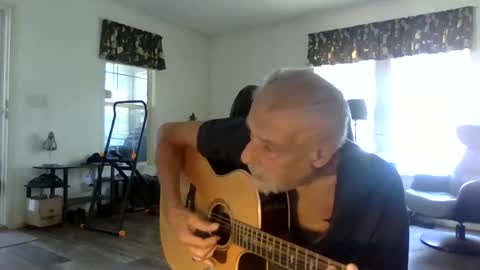 Snapshot of dogluc7 chatting on 3, 3, 2025 dogluc7 online show from 3, 3, 2025