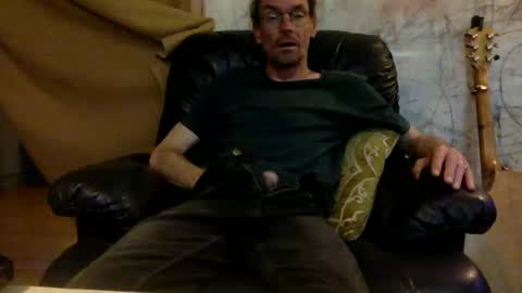 dogstarmanitee online show from 5, 10, 2025