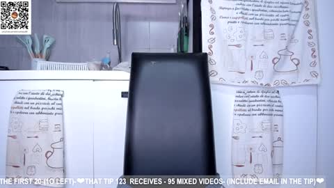 Snapshot of dolce4you69 chatting on 13, 12, 2024 Dea----IF YOU WANT TO SUPPORT ME -Purshase subscribtions scroll BIO THANK YOU LOVE - online show from 13, 12, 2024