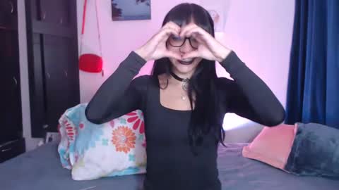 dolceclown_ online show from 9, 9, 2025