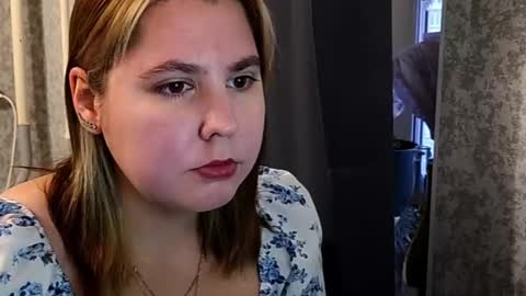 Snapshot of dolcevita_sophia chatting on 15, 11, 2025 dolcevita_sophia online show from 15, 11, 2025