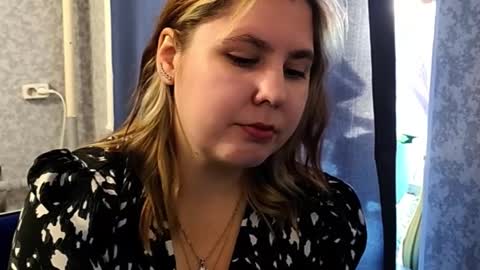 Snapshot of dolcevita_sophia chatting on 16, 11, 2025 dolcevita_sophia online show from 16, 11, 2025